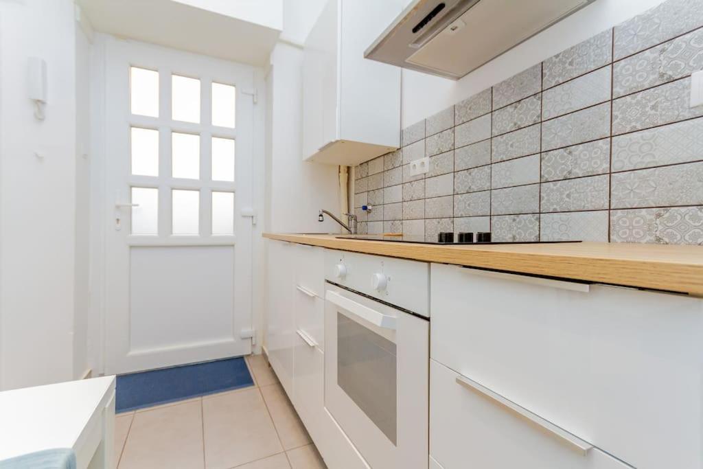 Appartement Cozy Nest By The Andrassy Avenue à Budapest Extérieur photo